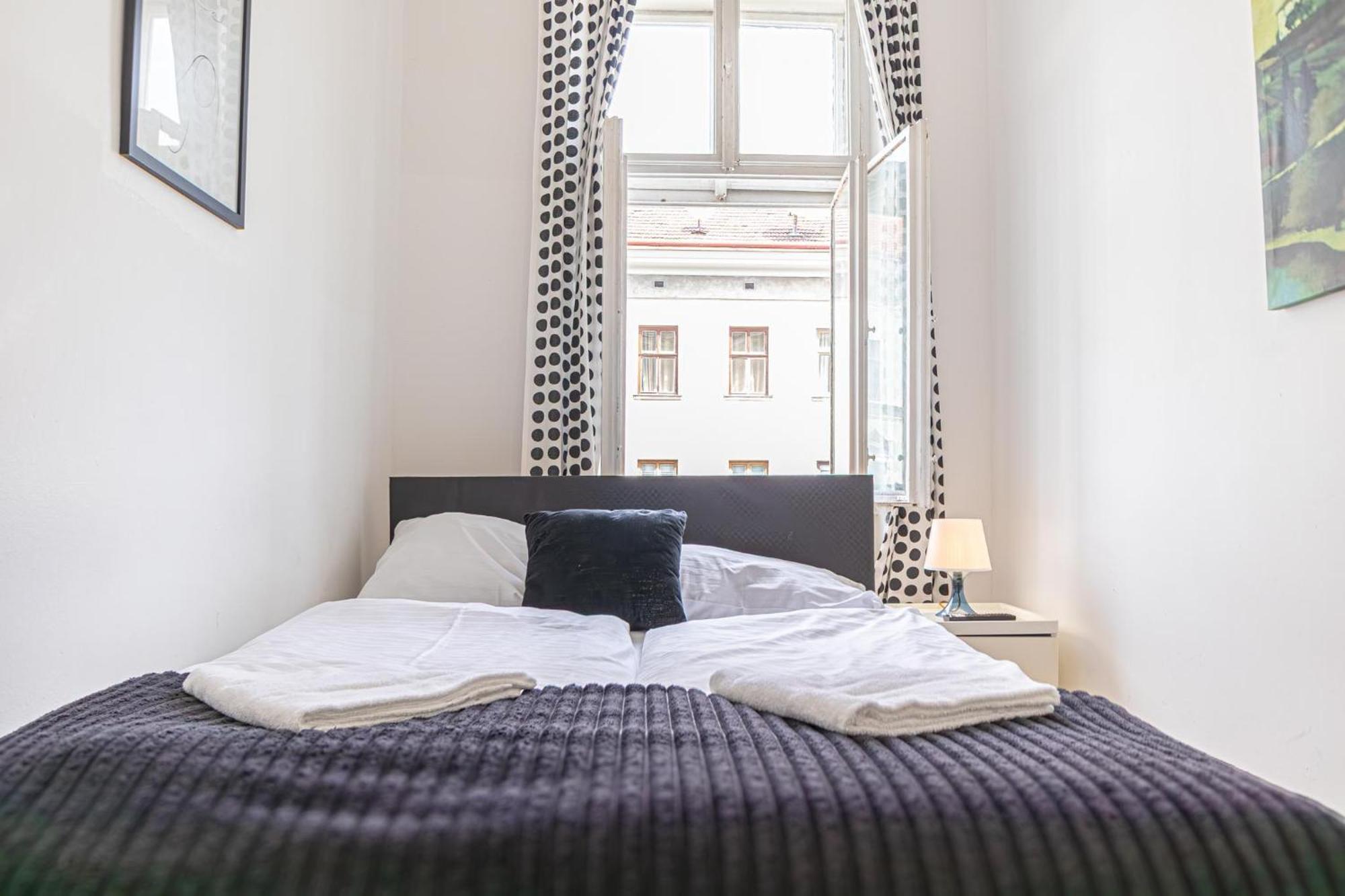 Sweet 3Br Shared Apt Near Wiener Stadthalle & Central Kültér fotó